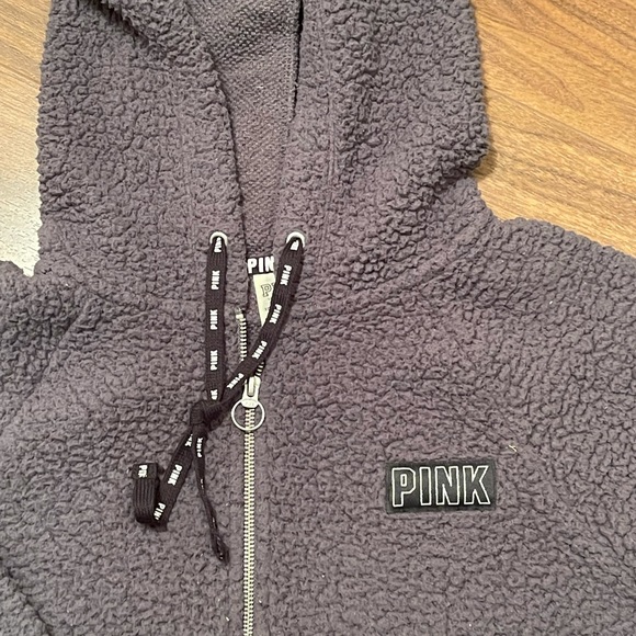 Pink by Victoria Secret grey fuzzy quarter zip sweater size XS - Picture 2 of 6